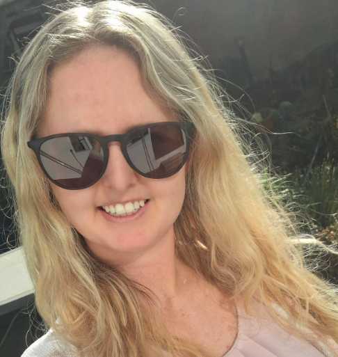 Studio Essensa in Veendam. Een fijne plek voor vrouwen om deel te nemen aan yoga nidra, pilates en vrouwencirkels.